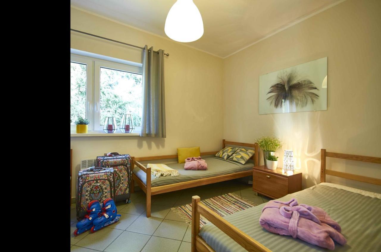 Arenda Apartamenty&Domki Caloroczne Sierakow  Exterior photo